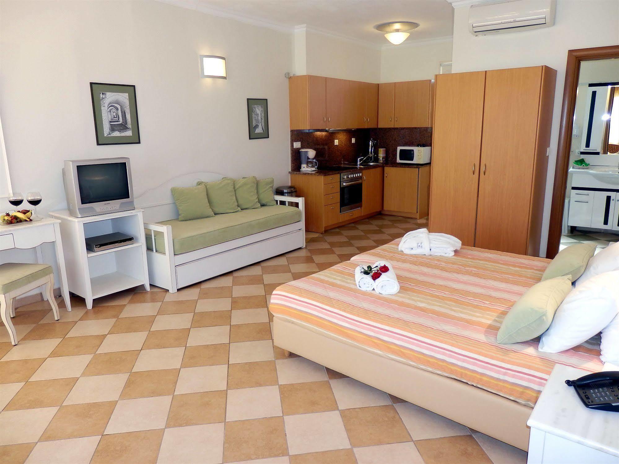 Sea View Resorts & Spa Karfas Extérieur photo